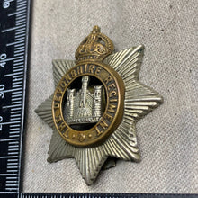 Load image into Gallery viewer, Original WW2 British Army The Devonshire Regiment Cap Badge
