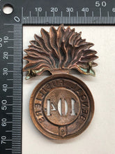 Charger l&#39;image dans la galerie, British Army 104th Regiment of Foot Bengal Fusiliers Cap Badge
