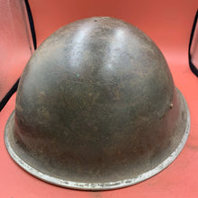 Lade das Bild in den Galerie-Viewer, Original British / Canadian Army WW2 Soldiers Military Combat Mk3 Turtle Helmet
