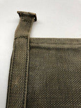 Charger l&#39;image dans la galerie, WW2 British Army 37 Pattern Webbing Water Bottle Carrier Harness - 1943 Dated
