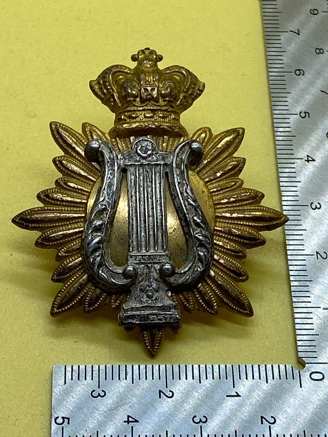 Original British Army - Victorian Crown Volunteer Musicians Badge