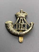 Lade das Bild in den Galerie-Viewer, Original British Army WW2 Durham Light Infantry DLI Cap Badge
