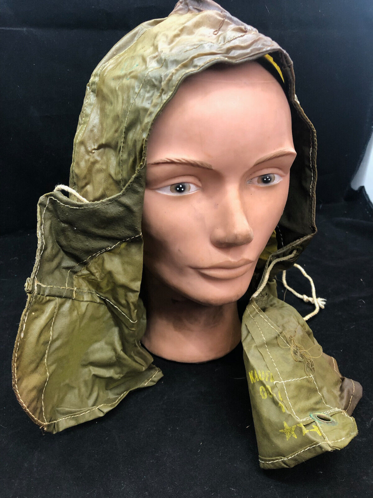 Original WW2 Canadian Army Camouflaged Smock Anti-Gas Hood - The Militaria Shop