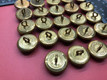 Load image into Gallery viewer, Group of Original WW1 Shropshire Regiment British Army Uniform Buttons
