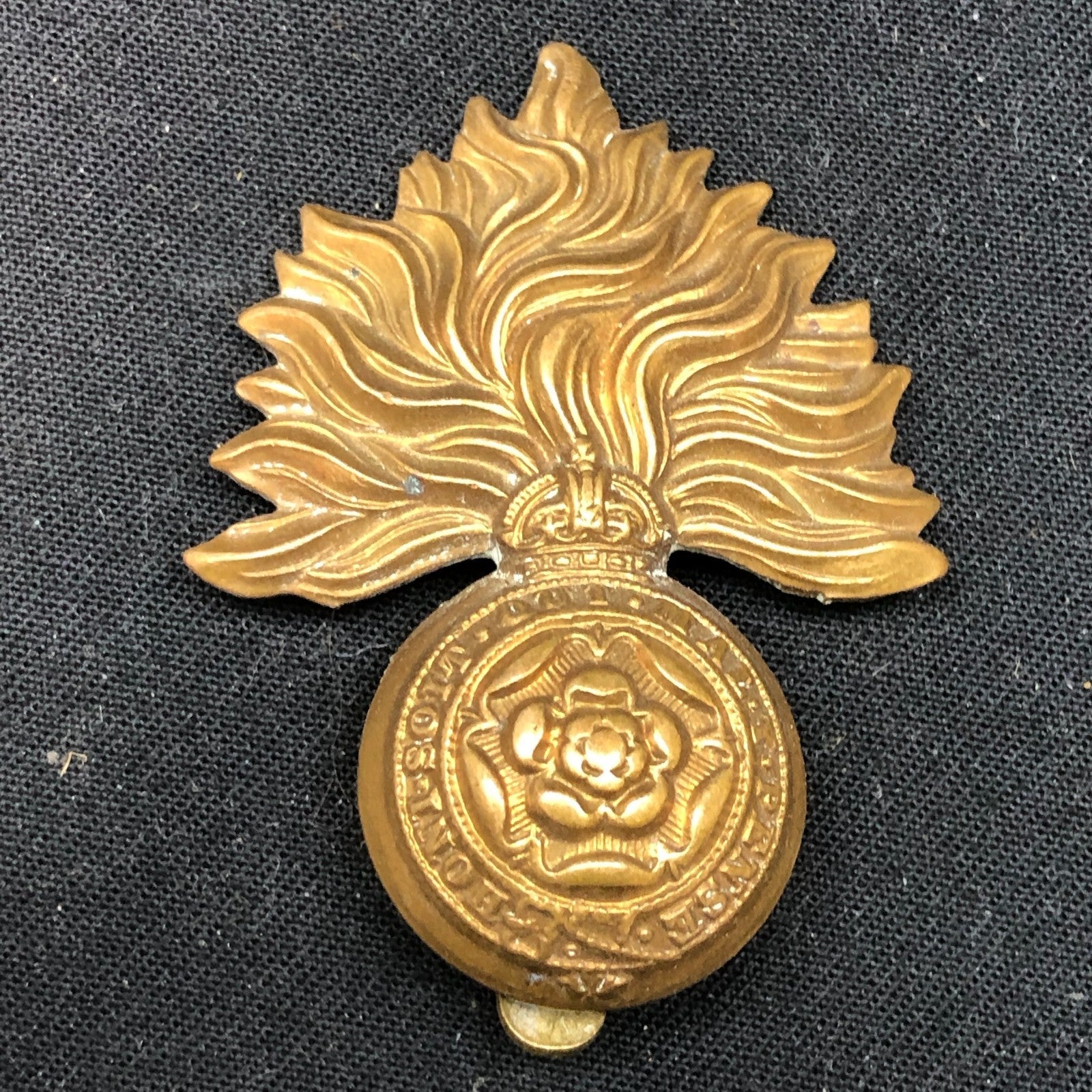 Genuine WW2 British Army Brass Cap Badge - Royal Fusiliers - The Militaria Shop