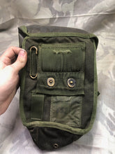 Lade das Bild in den Galerie-Viewer, British Army OD Green Water Bottle Pouch 1980s/1990s era
