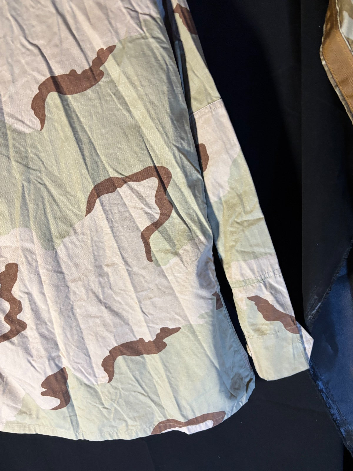 Gulf War US Army DCU Camouflaged Combat Field Coat/Jacket - Small/Short - The Militaria Shop