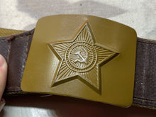 Load image into Gallery viewer, Original Soviet Union Enlisted Man&#39;s Service Belt in Mint Condition - 40&quot; Waist
