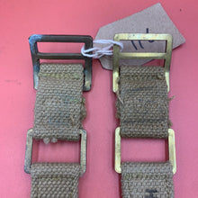 Charger l&#39;image dans la galerie, Original WW2 British Army 37 Pattern Webbing Brace Adaptors Pair
