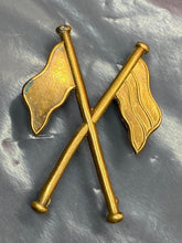 Load image into Gallery viewer, Original British Army WW1 / WW2 Signallers Sleeve Badge
