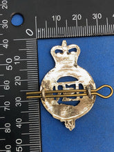 Load image into Gallery viewer, Genuine British Army Household Cavalry Cap Badge
