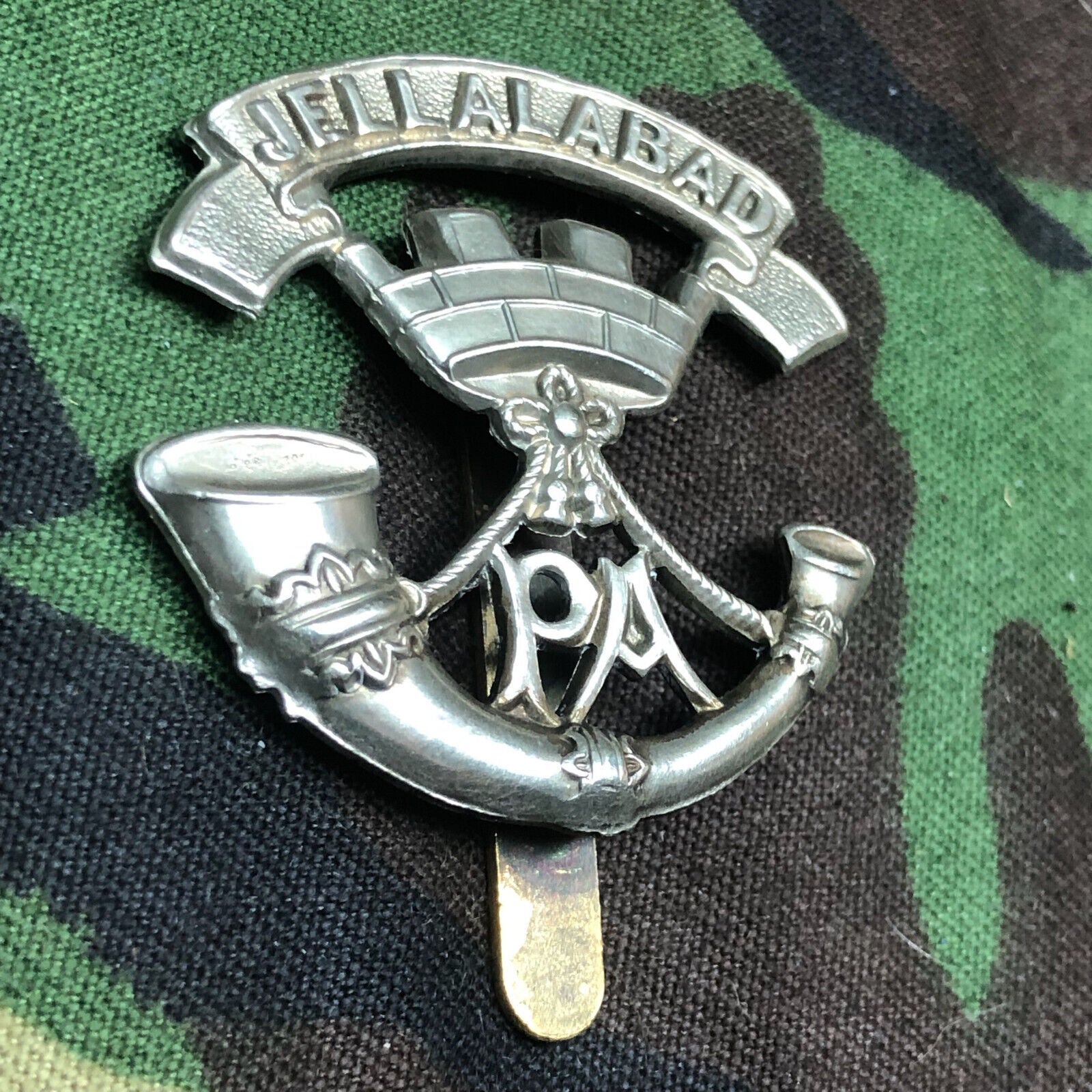 Original WW2 British Army Somerset Light Infantry Cap Badge - The Militaria Shop