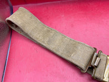 Charger l&#39;image dans la galerie, Original British Army 37 Pattern Webbing Belt with Brass Fittings - Approx 38&quot;
