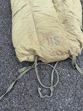 Load image into Gallery viewer, Original US Army Korea/Vietnam Era Sleeping Bag Mountain M1949 OD - Size Large
