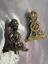 Load image into Gallery viewer, Original WW1 / WW2 British Army Labour Corps Collar Badges
