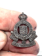 Original British Army WW1 / WW2 Royal Ordnance Corps Officer's Bronze Cap Badge - The Militaria Shop