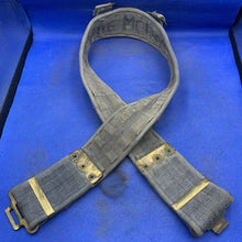 Lade das Bild in den Galerie-Viewer, WW2 British Army / RAF 37 Pattern Combat Belt - Used Original - 40&quot; Waist
