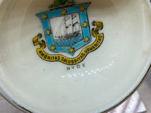 Lade das Bild in den Galerie-Viewer, Original Vintage Crested China Ware Bowl - RYDE - Isle of Wight
