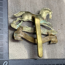 Load image into Gallery viewer, Original WW2 British Army Cap Badge - 3rd The King&#39;s Own Hussars
