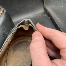 Load image into Gallery viewer, Genuine British Army Black Leather Dress Shoes - Size UK 9 L - The Militaria Shop
