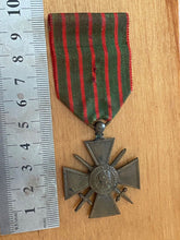 Load image into Gallery viewer, Original WW1 French Croix de Guerre - 1914-17 Dated
