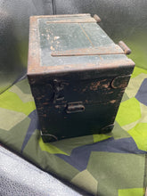 Lade das Bild in den Galerie-Viewer, Image #10
