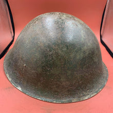 Charger l&#39;image dans la galerie, Original British / Canadian Army WW2 Soldiers Military Combat Mk3 Turtle Helmet
