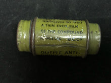 Load image into Gallery viewer, Original WW2 British Army GSR Anti-Dimming Mk.V Cloth Set - 1940 Dated
