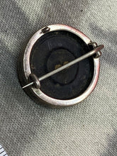 Load image into Gallery viewer, Original WW1 / WW2 British Army Light Infantry Button Brooch
