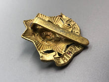 Load image into Gallery viewer, Original WW2 British Army West Yorkshire Regiment Cap Badge
