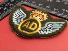 Load image into Gallery viewer, British Army Aerial Despatch Queen&#39;s Crown Wings
