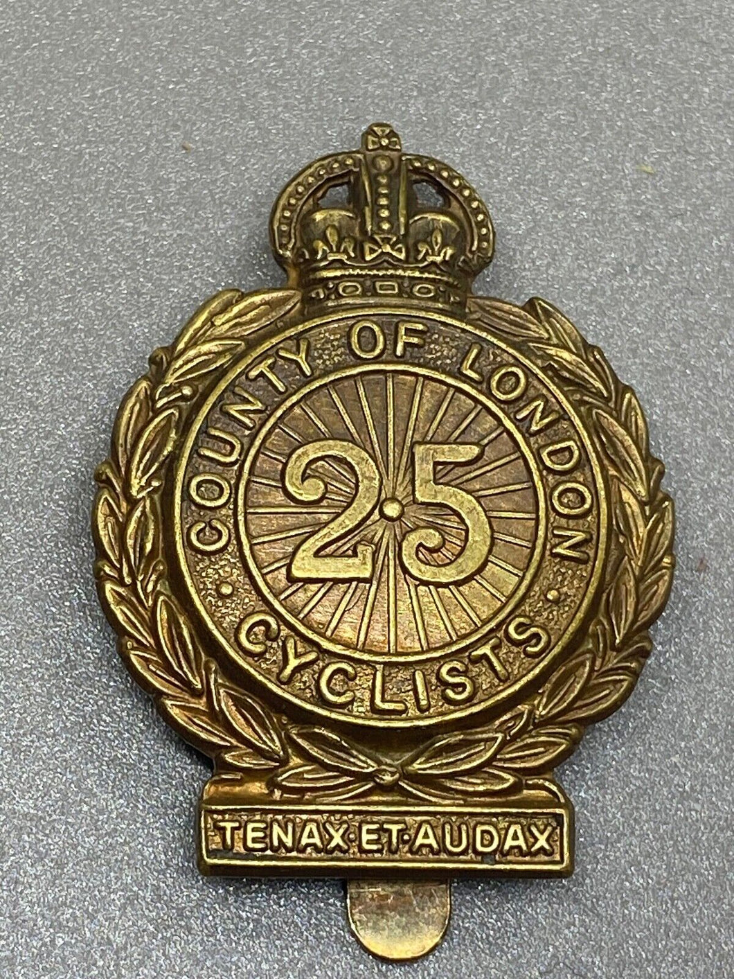 Original British Army WW1 Country of London 25th Cyclist Corps Cap Badge