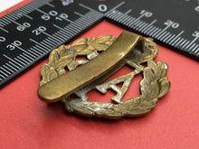 Lade das Bild in den Galerie-Viewer, Original WW2 British Army Cap Badge - ATS Auxiliary Territorial Service
