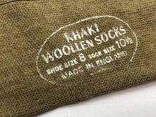 Load image into Gallery viewer, Original WW2 Era British Army Officers Khakli Woolen Socks NEW OLD STOCK Size 8
