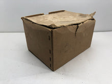 Charger l&#39;image dans la galerie, Original WW2 British Civillian Mask Box
