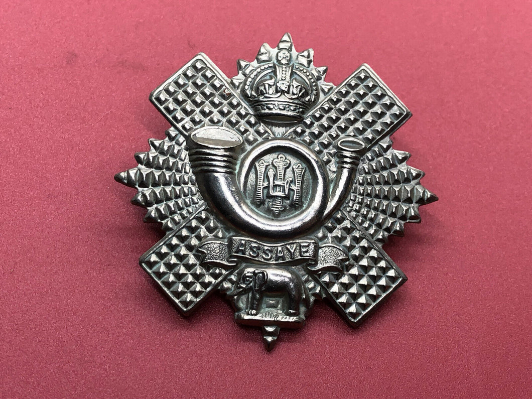 Original WW1 British Army The Highland Light Infantry Scottish Cap Badge