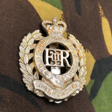 Load image into Gallery viewer, Genuine British Army Staybrite Cap Badge - Royal Engineers - The Militaria Shop
