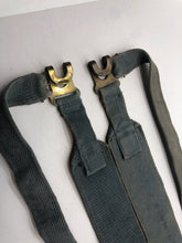 Charger l&#39;image dans la galerie, Original WW2 37 Patternn Webbing British RAF Royal Air Force L Straps Set
