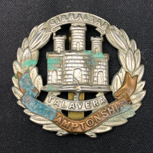 Load image into Gallery viewer, Original British Army Cap Badge - Northamptonshire Regiment - The Militaria Shop
