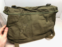 Charger l&#39;image dans la galerie, Original WW2 Korea Vietnam US Army M-1945 Field Pack Cargo OG Green - NEW STOCK
