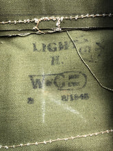 Lade das Bild in den Galerie-Viewer, Original WW2 British Army Assault Lightwieght Gas Mask Bag
