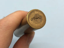 Charger l&#39;image dans la galerie, Original WW1 / WW2 British Army Lee Enfield SMLE Brass Oil Bottle
