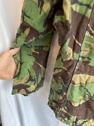 Genuine British Army Surplus DPM Camouflaged 1968 Pattern Smock - Size 36" Chest - The Militaria Shop
