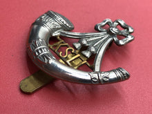 Load image into Gallery viewer, Original WW2 British Army King&#39;s Shropshire Light Infantry KSLI Cap Badge
