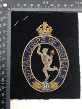 Charger l&#39;image dans la galerie, British Army Bullion Embroidered Blazer Badge - The Royal Corps of Signals
