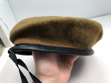 Charger l&#39;image dans la galerie, Genuine British Army Khaki Guards Regimental Beret Hat - Size 59cm
