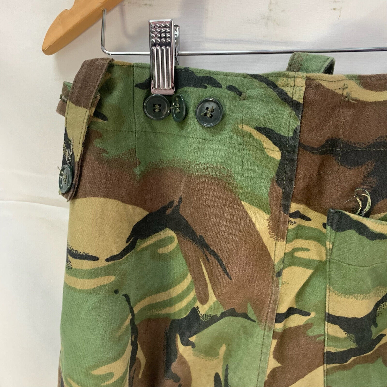 Genuine British Army 68 Pattern DPM Jungle Camouflaged Trousers - Size 29" Waist - The Militaria Shop
