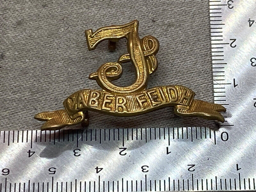 Original British Army Seaforth Highlanders Scottish Regiment Collar Badge