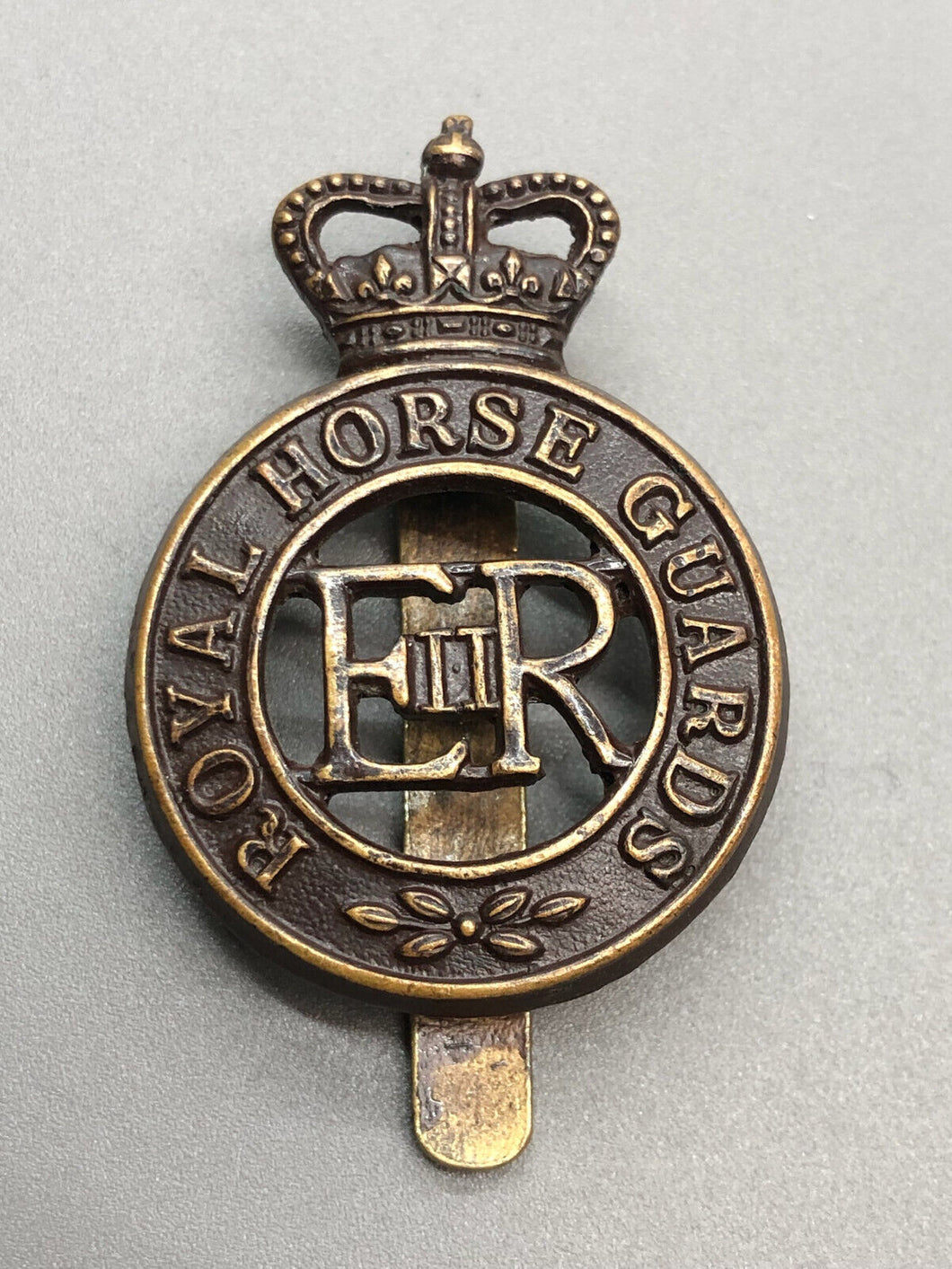 Genuine British Army Royal Horse Guards Cap Badge - Dowler Birmingham