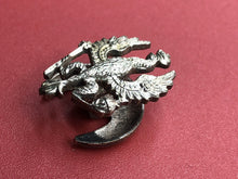 Load image into Gallery viewer, Original WW2 British Army 14th (King&#39;s) Hussars Lapel Badge
